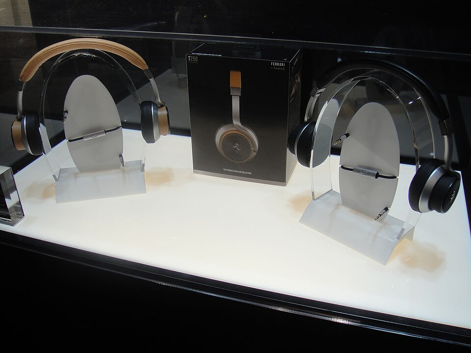 Aluminum Headphone Stand